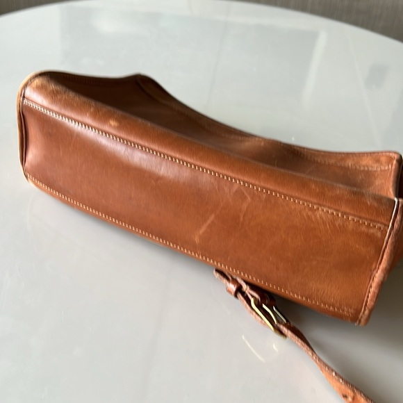 Coach Vintage Swagger 9338 Crossbody Bag - Picture 11 of 14